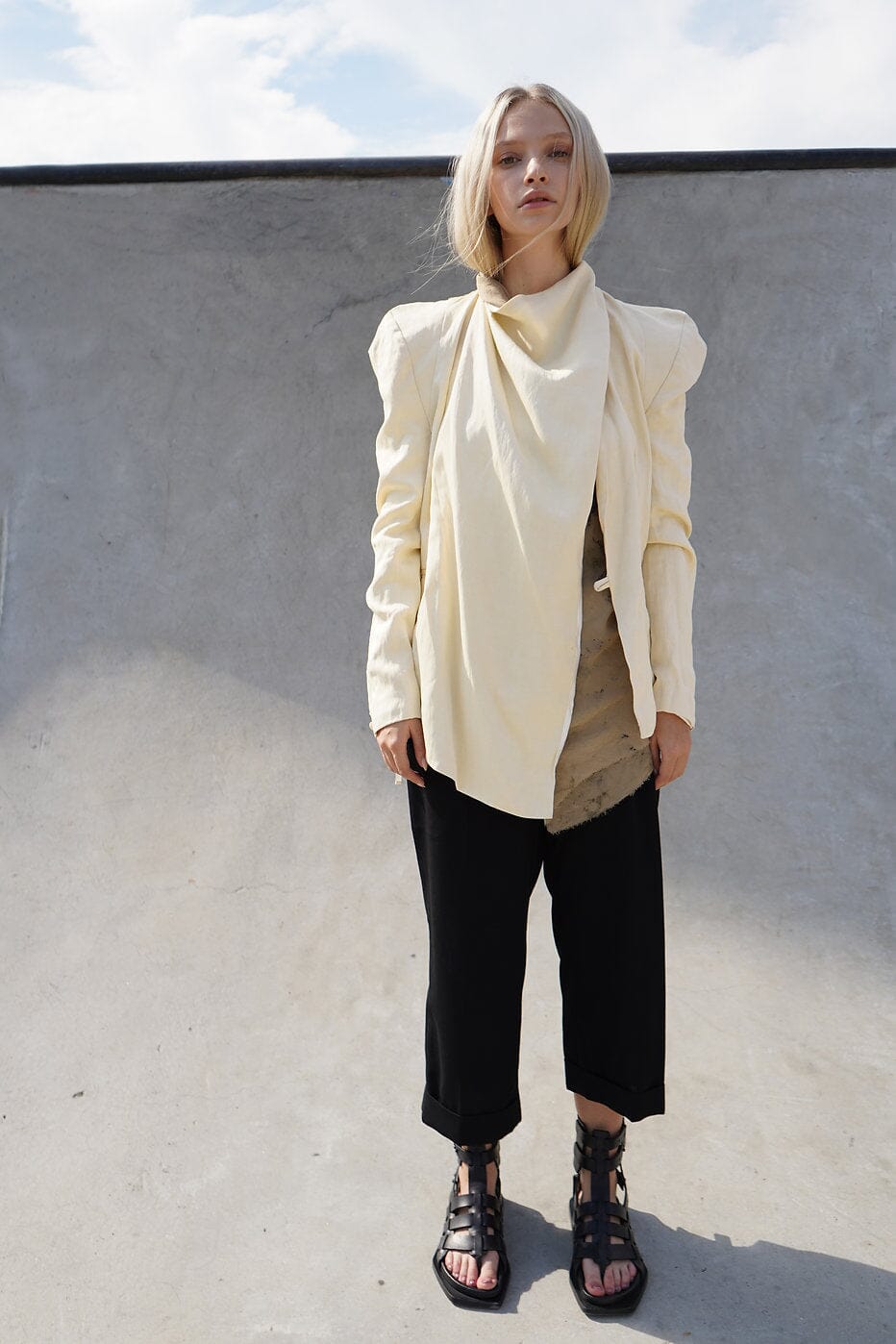 COWL BLAZER 