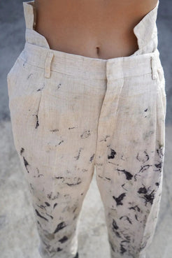 CROPPED PLEATED TAPERED PANTS 
