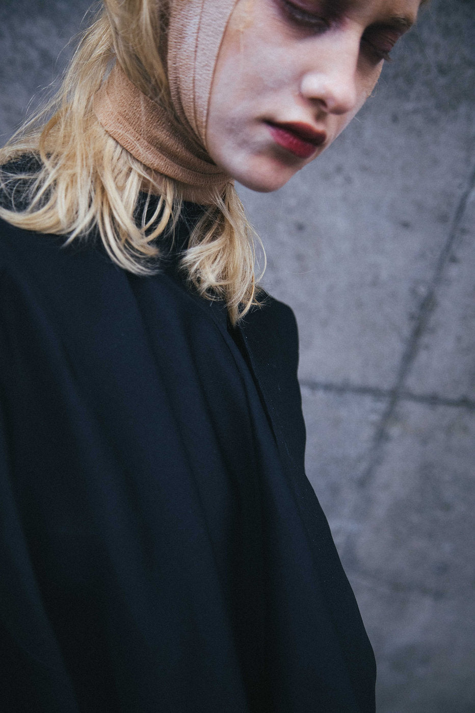 Elegant black viscose Deconstructed Dress by Winnie Witt, showcasing a versatile sleeve design.